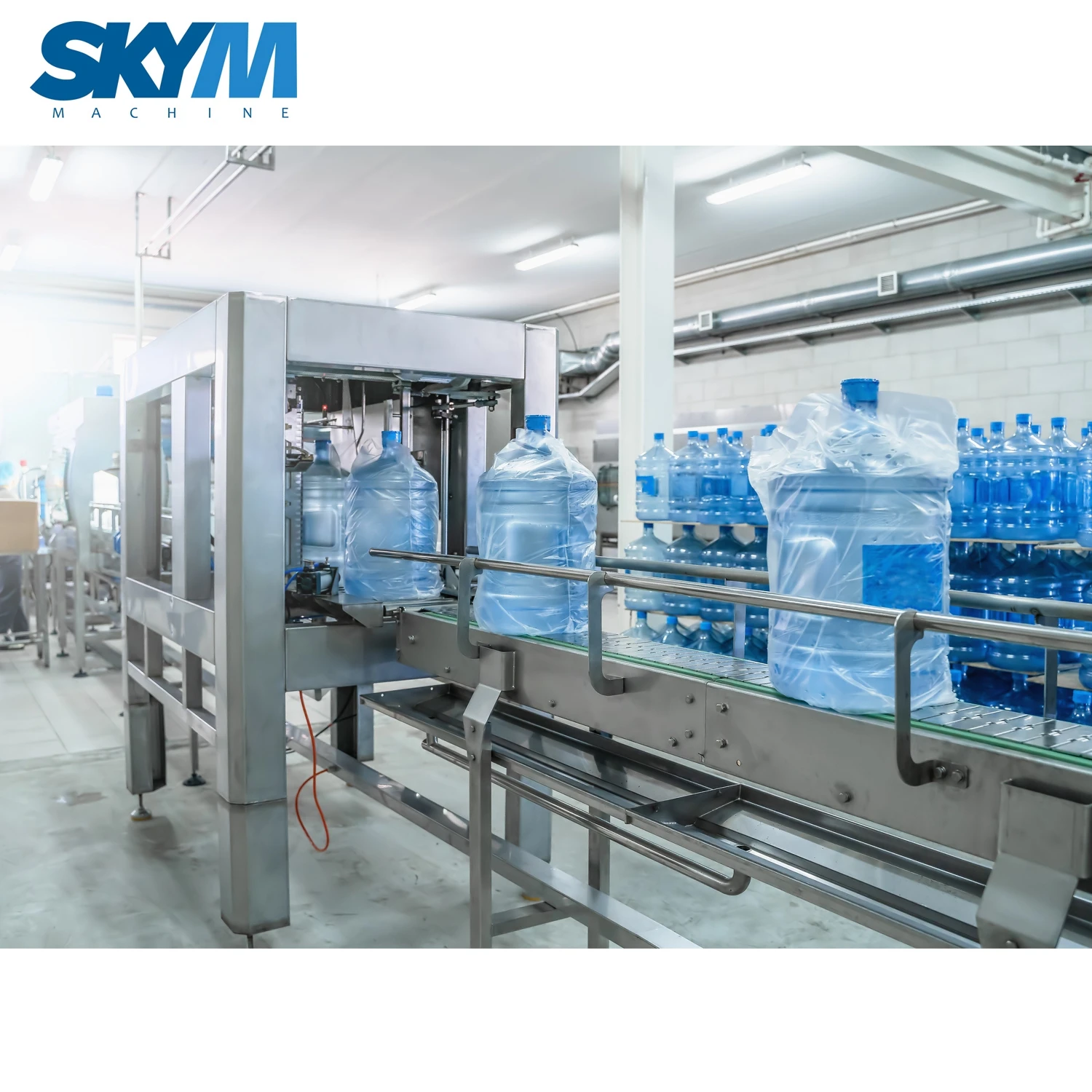 Automatic 5 Gallon Barrel Bottles Pure/Mineral  Water Filling Line /20L Jar Barrel Water Production Line in Zhangjiagang