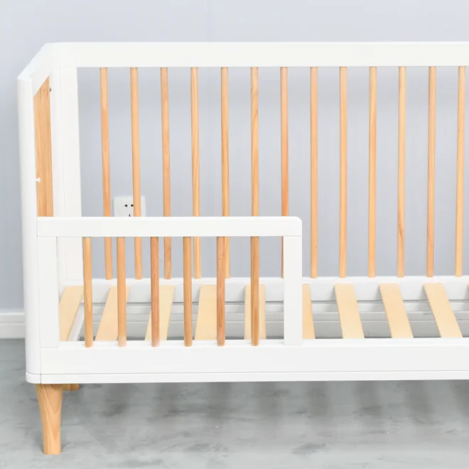 Pine wood New Zealand baby cot pine wood good quality white crib