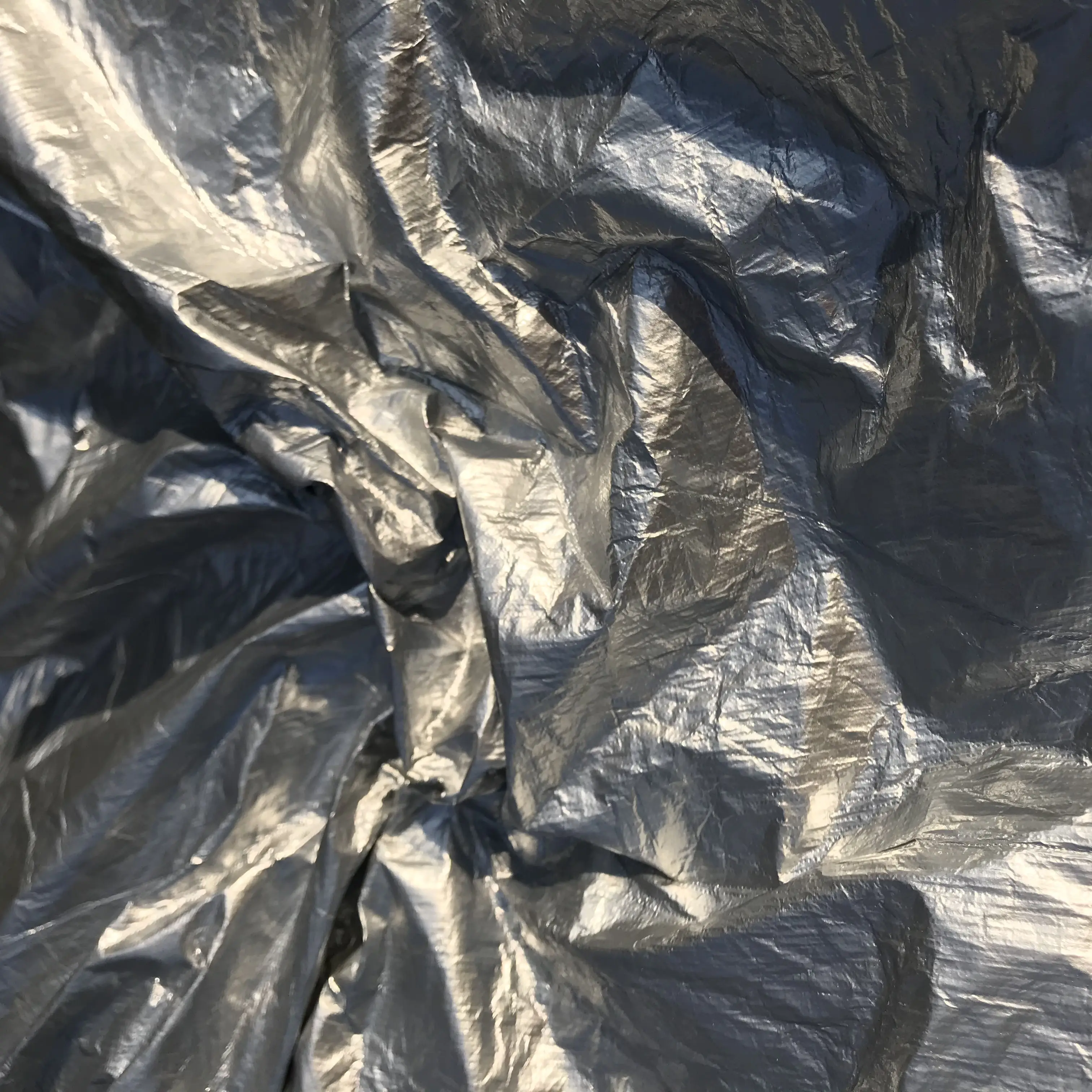 PU coated tyvek 1443R paper rolls for bags and jackets