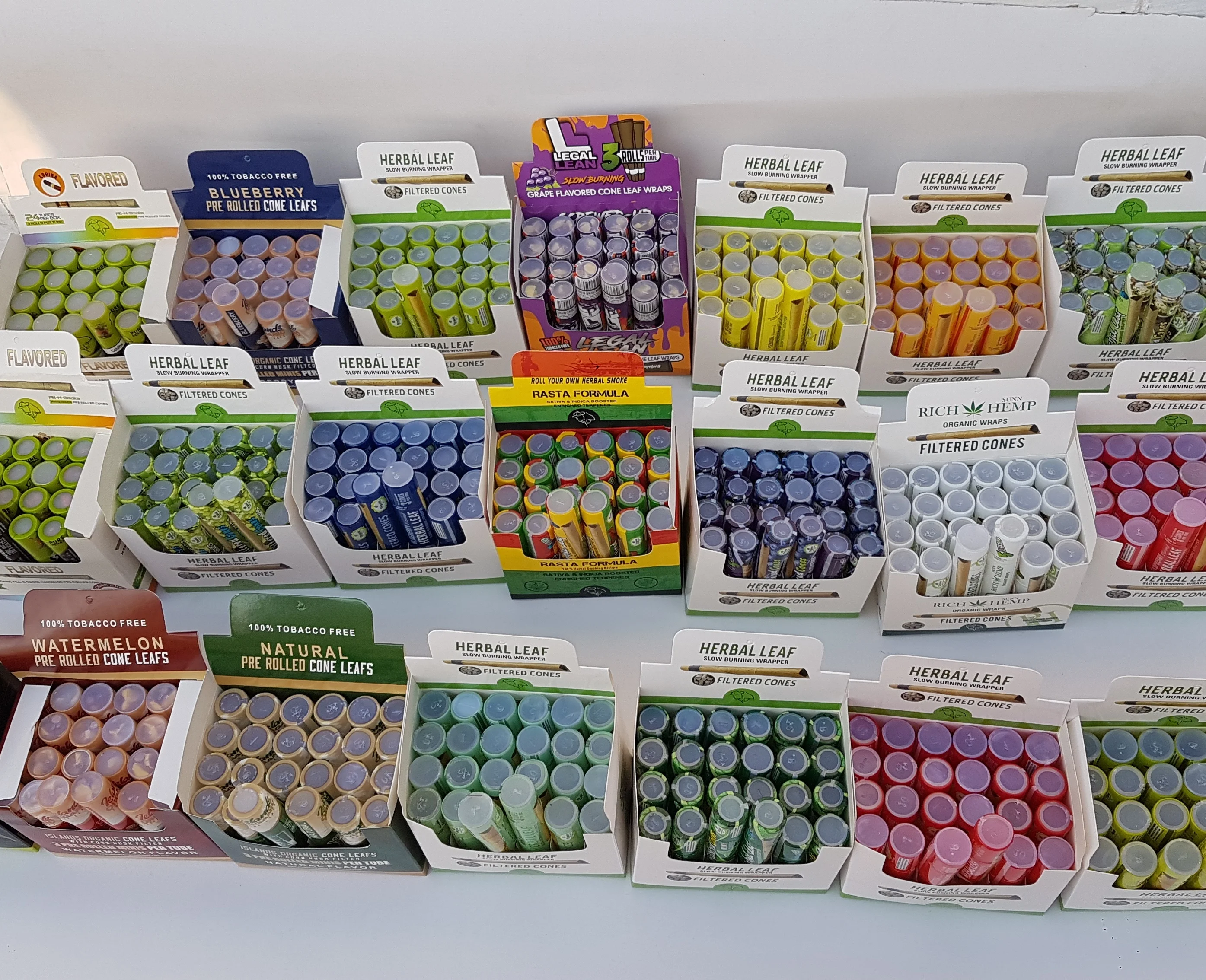 
Super slow burning leaf Cigar Flavored Pre Rolled Cones Joints Blunts wraps OEM Flavored cones Lemon Mint pre rolled leaf 