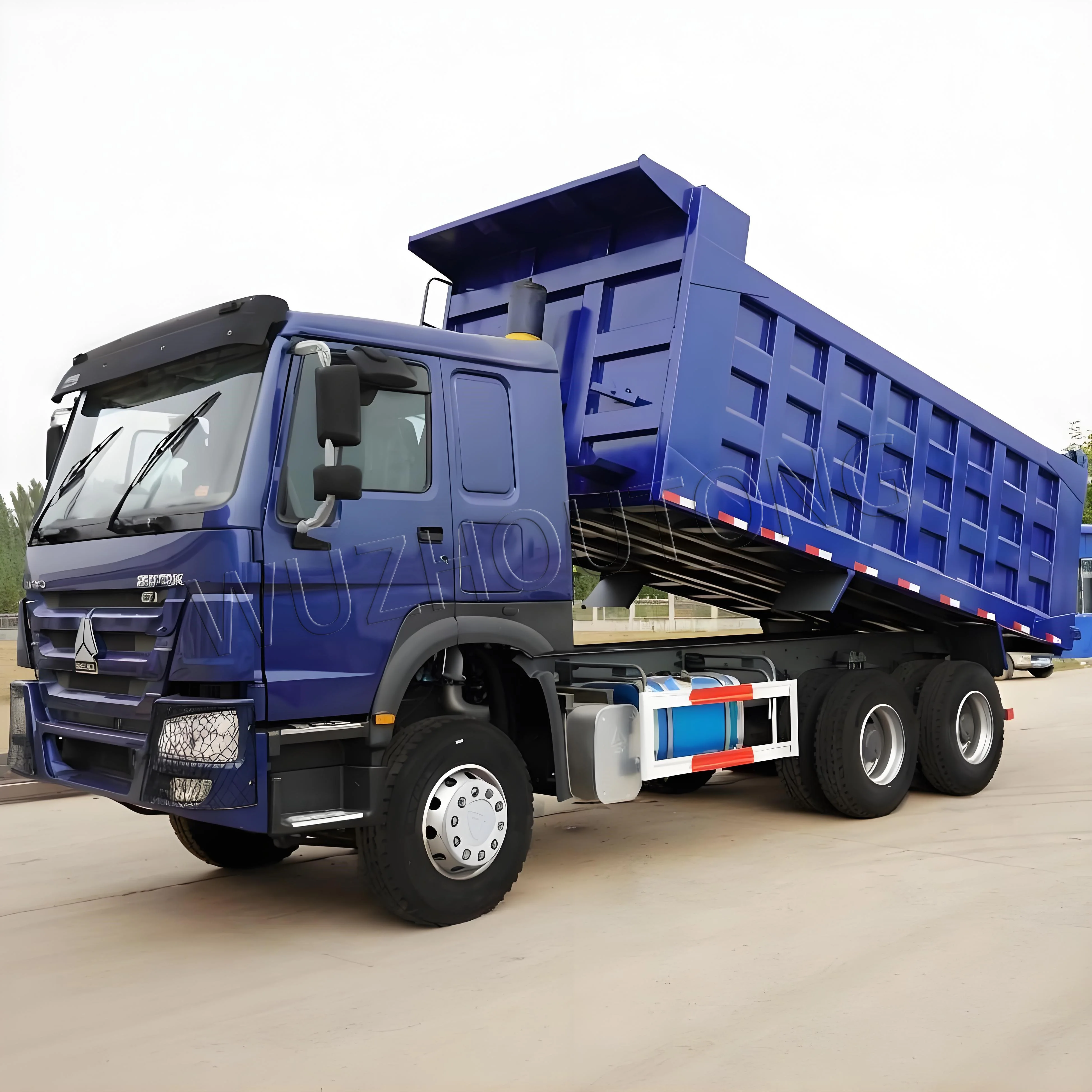 Africa Sinotruk Howo 8x4 Dump Truck 30 Ton Mining Tipper Truck for Sale