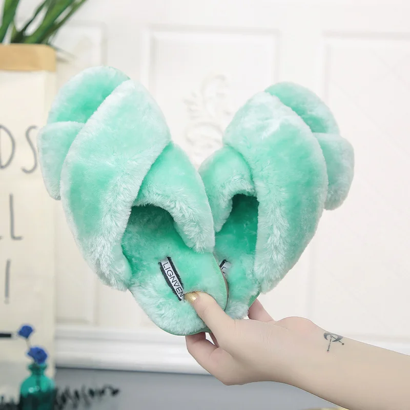 Wholesale Indoor And Outdoor Fashion Pure Color Ladies Lamb Fur Slippers Sheepskin Women Fur  Slippers