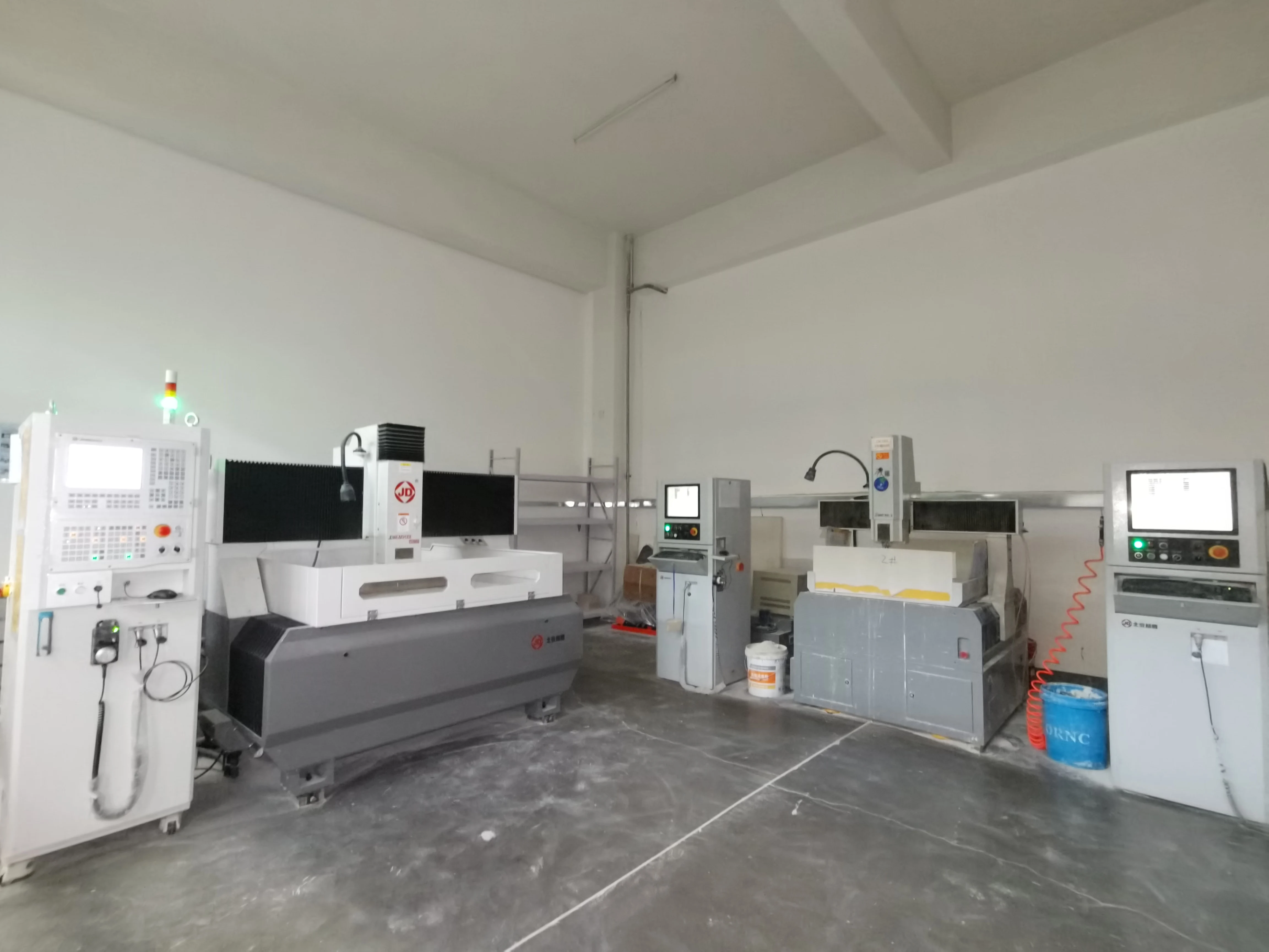 High Quality Pillar Or Stand Glazed high heat batts and cordierite mullite support