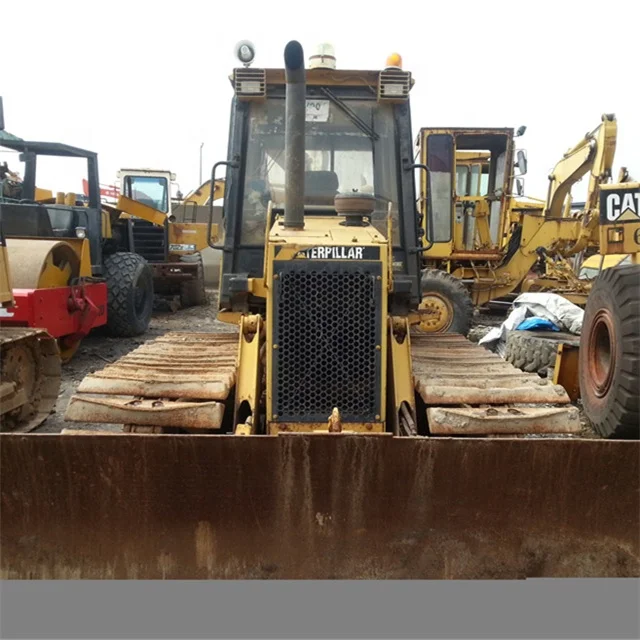 Бывший в употреблении японский оригинальный гусеничный бульдозер CAT D5C D4 D5H D5M D5G по низкой цене