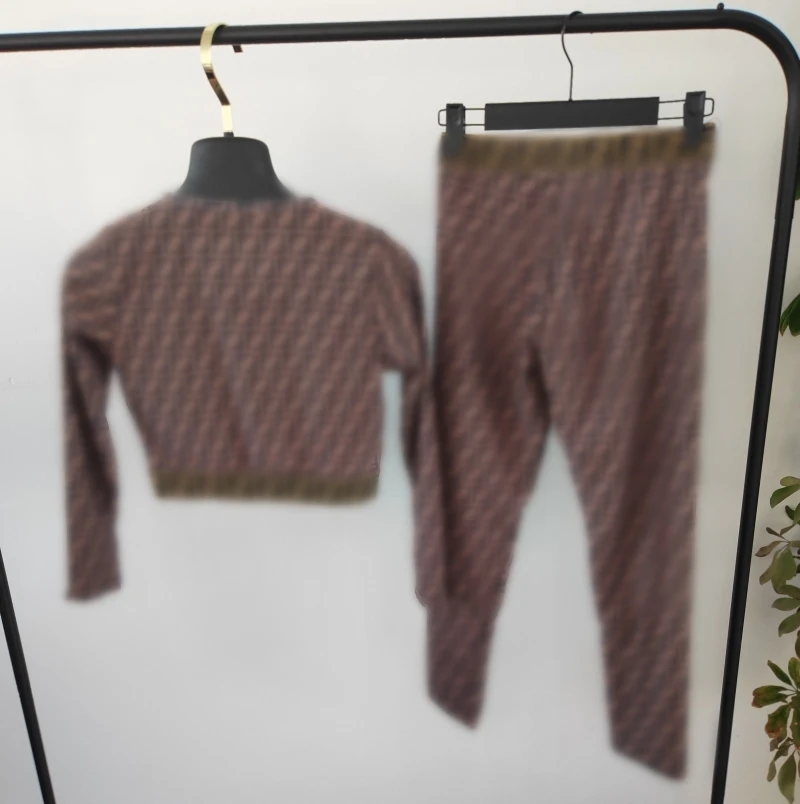 Wholesale Designer Clothing Long Sleeve Crop Top 2 Pieces Set Fashion Brand Two Piece Pants Sets Women