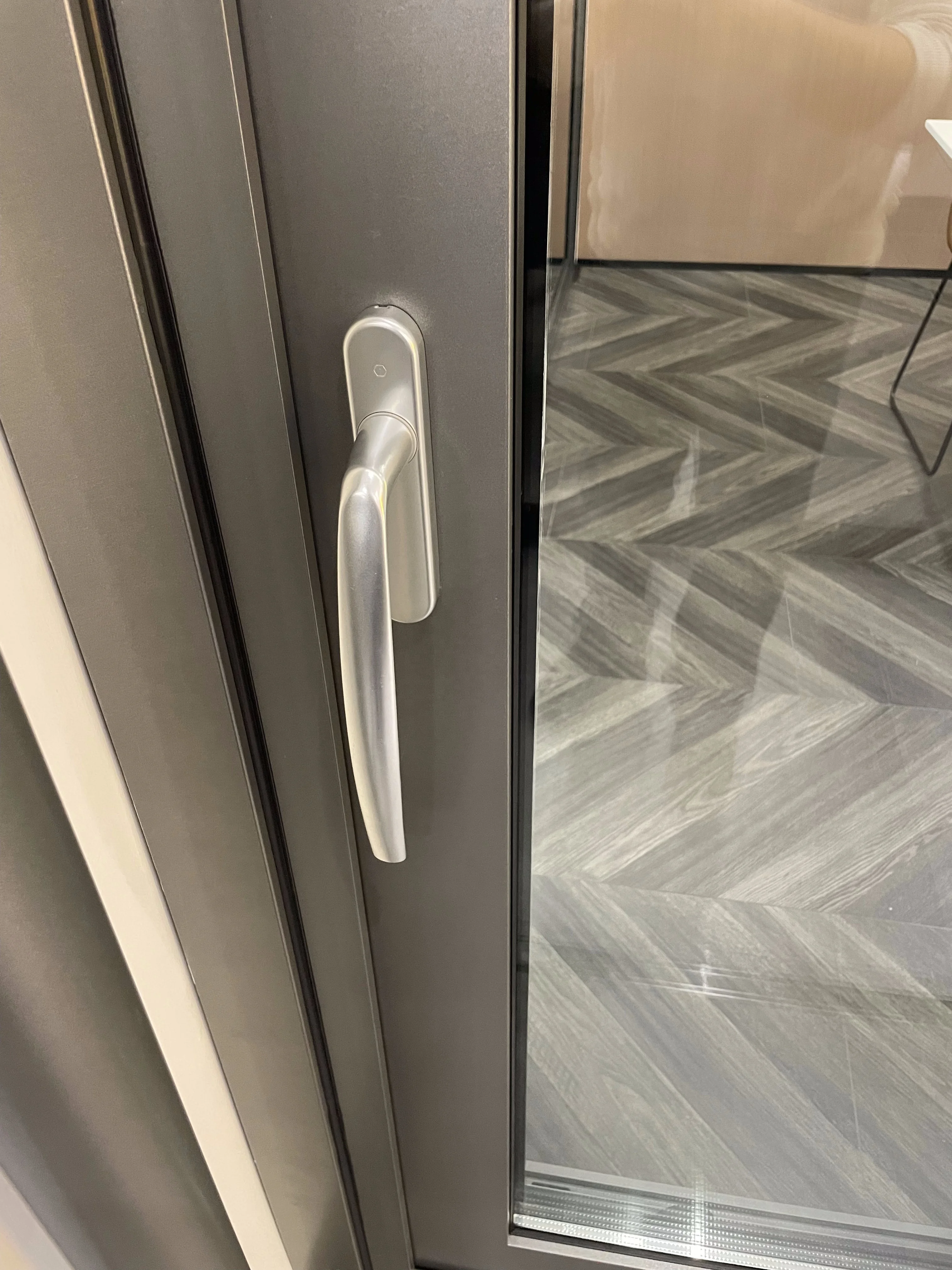 Modern  GLT160  LEAWOD Thermal Break Glass Aluminum  Sliding Door Profile Design