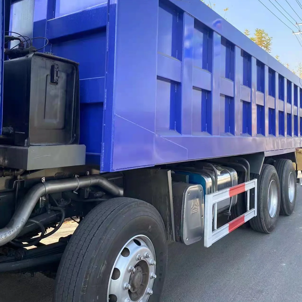 Factory price Sinotruck Howo Dumper Truck 336 371 12 Wheeler  40Ton Tipper Truck Dump Truck