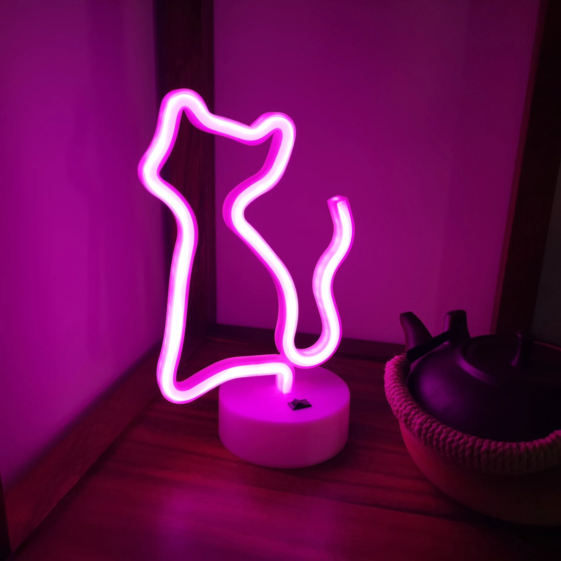 Custom Neon Lamp Sign Plug in Wall Light Led cat with base neon lamp Modeling lamp Creative room furnishings Night light