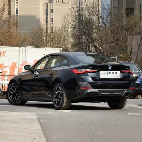 Low Cheap Price Smart EV Vehicles i4 e40 New Energy Electric Cars For BMW