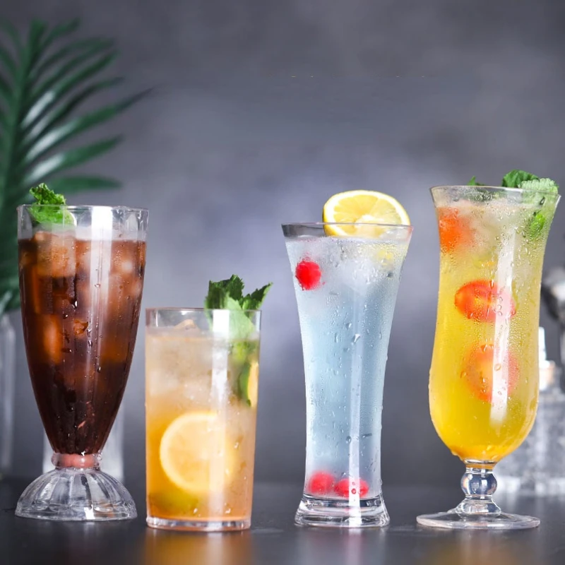 Unique Customized Plastic Hurricane Cocktail Glass Plastic Drinkware Hurricane Cocktail Glasses Wine Glass Juice Drinking Glass