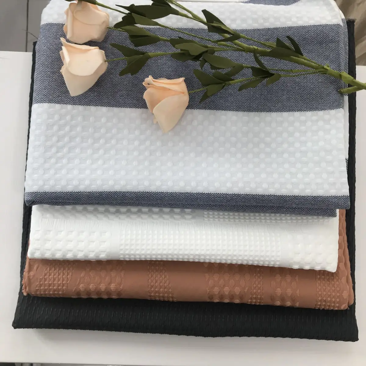 Custom logo Super Soft Waffle Fleece Honeycomb blankets Solid luxury cool waffle plaid bed blankets throws for summer sofa