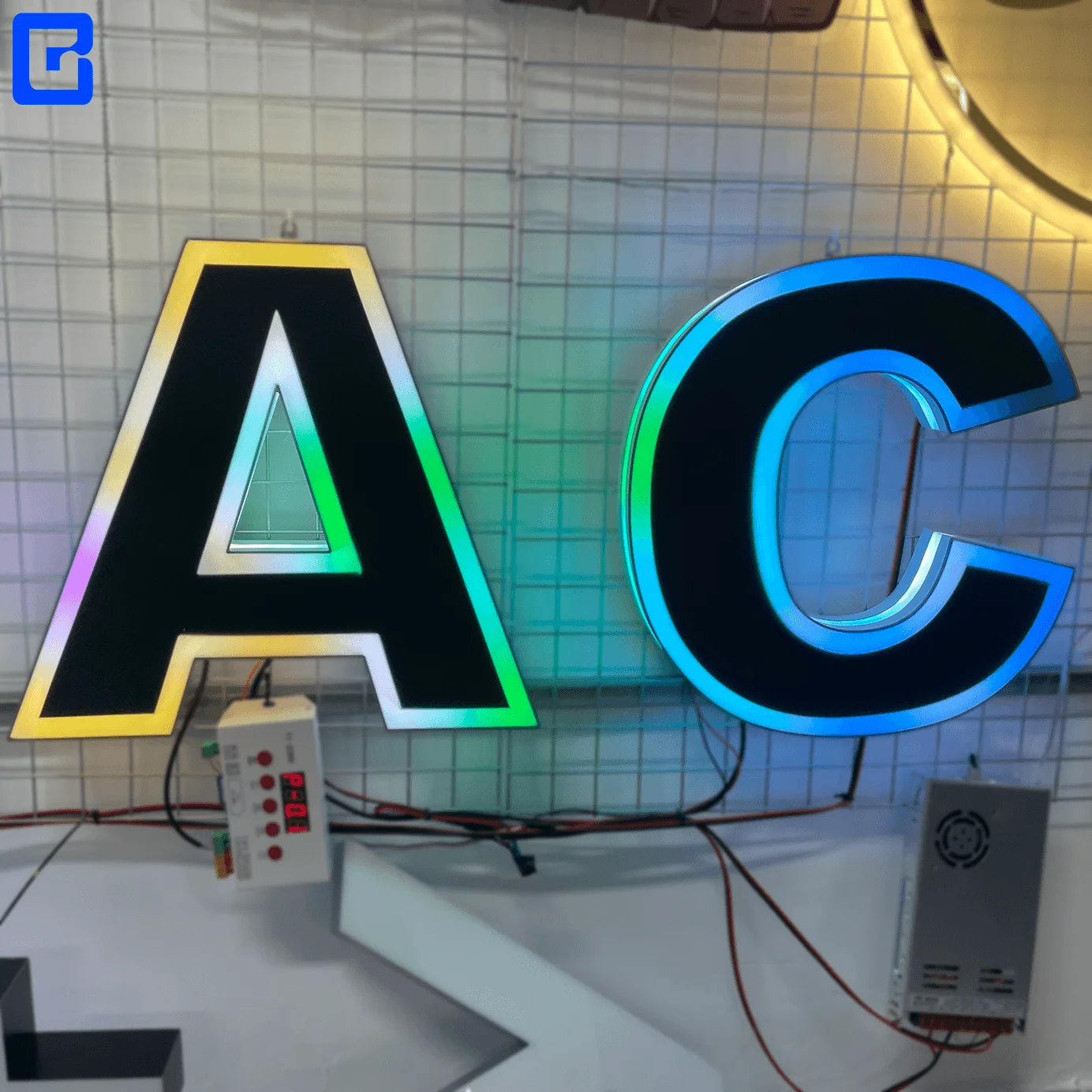 Fast Delivery Custom RGB Animated Effect Acrylic 3D Letter Signage Light up Led Channel Letter Signs