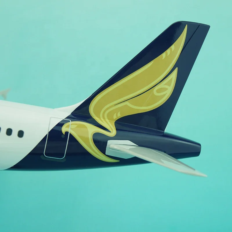 Airbus A319 1/100 33 8 см полимерная