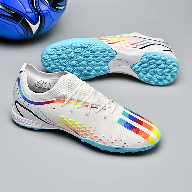 China trending products 2024 new arrivals ankle football boot with studs