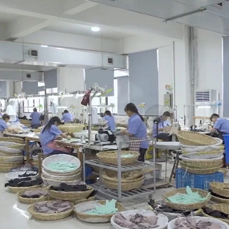 
Hot Sell Children Anti-slip Soft Kids Leather Waterproof Duck Boots Winter Bean Waterproof Boots For Kids 