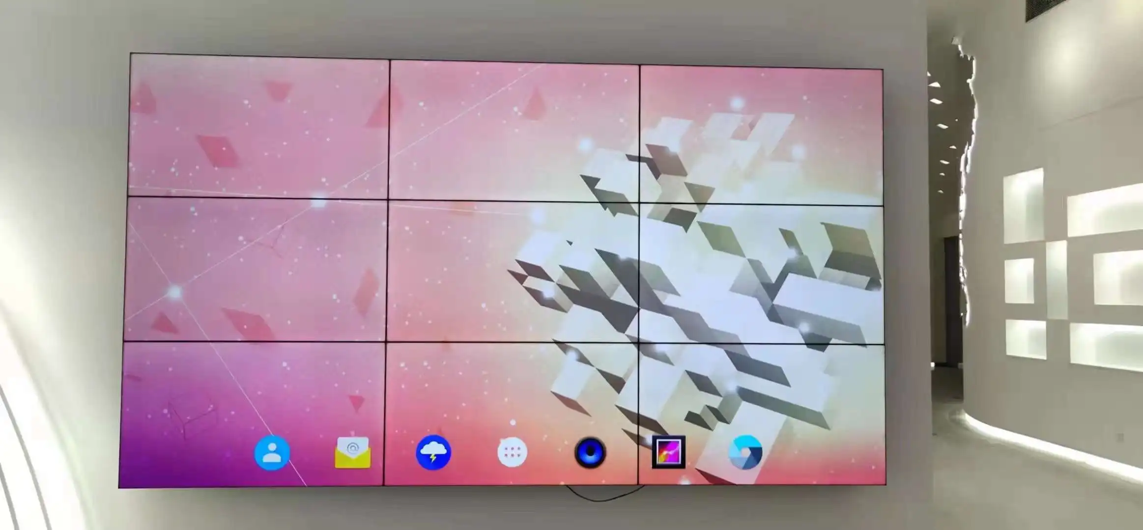 Video Wall 55Inch 3.5mm Gap LCD Advertising Media CCTV Monitor Good Price High Brightness 700nit Floor Standing