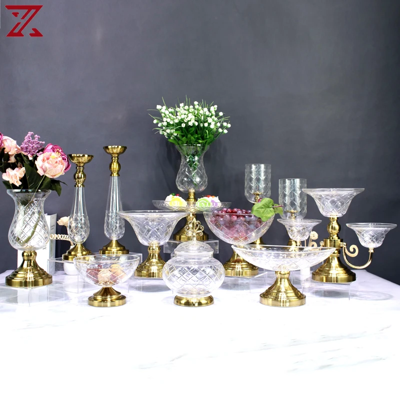 Wholesale flower vase centerpiece transparent glass flower vase with bronze metal base for table decorative