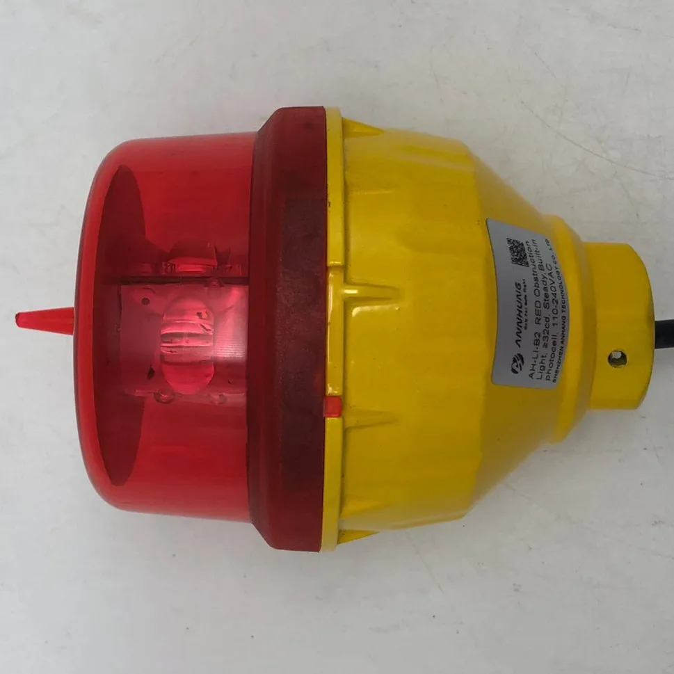 NVG Pilot Single Aviation Obstruction Light Polycarbonate Low Intensity Steady burning