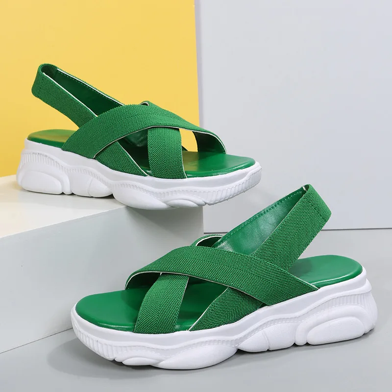 Luxury High Quality Casuay Wide Fit Woman Trendy Sporty New Design Platform Slide 2022 Flat Sandal