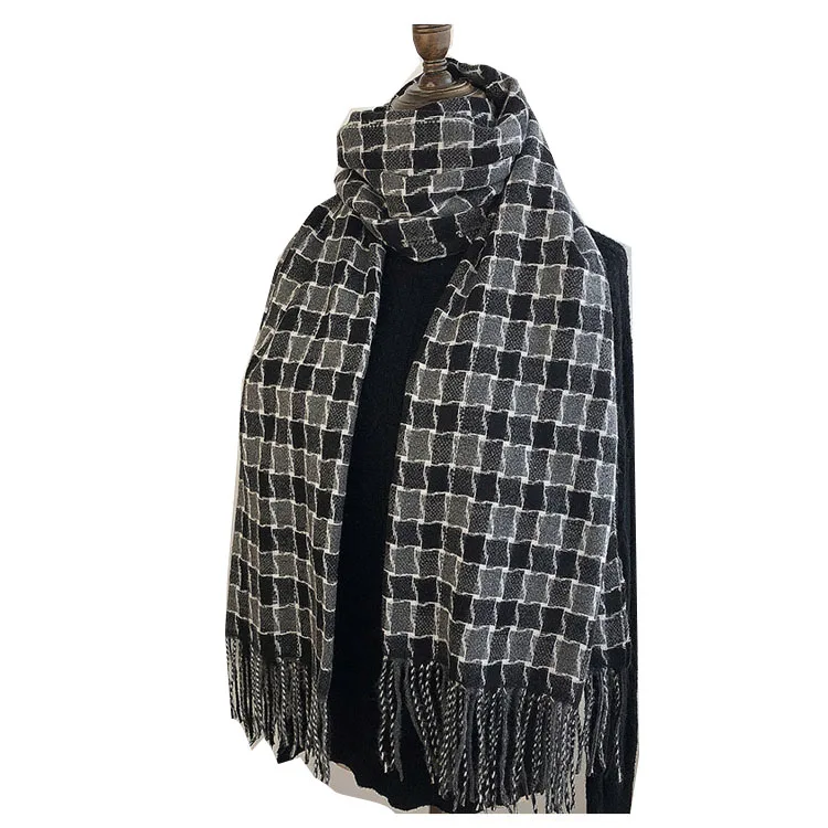 2021 Ladies Women Winter Woll Fleece Long Tassel Cashmere Plaid Thick Warm Shawls Black Gray Scarf