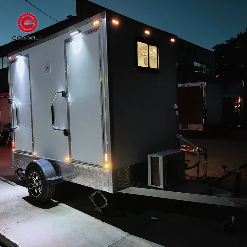 Outdoor Fiberglass Portable toilets Trailer Mobiele Draagbare Luxe Wc Trailer Voor Verkoop Restroom Trailers With Foldable steps