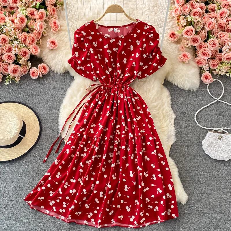 Hot-selling Summer Dress Retro Girls Bubble Sleeve Empire Waist Medium Style Round Collar Floral Dress