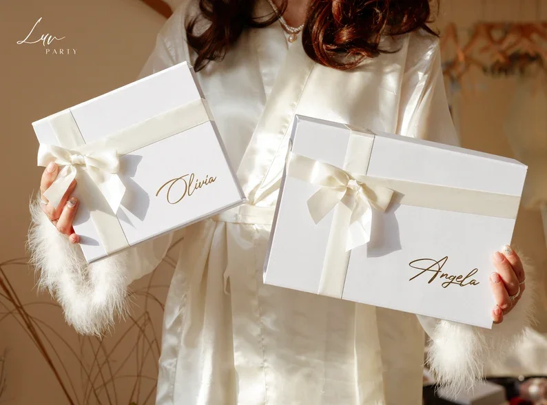 Professional Custom Black And White Hard Flat Magnetic Box Gift Box For Packaging