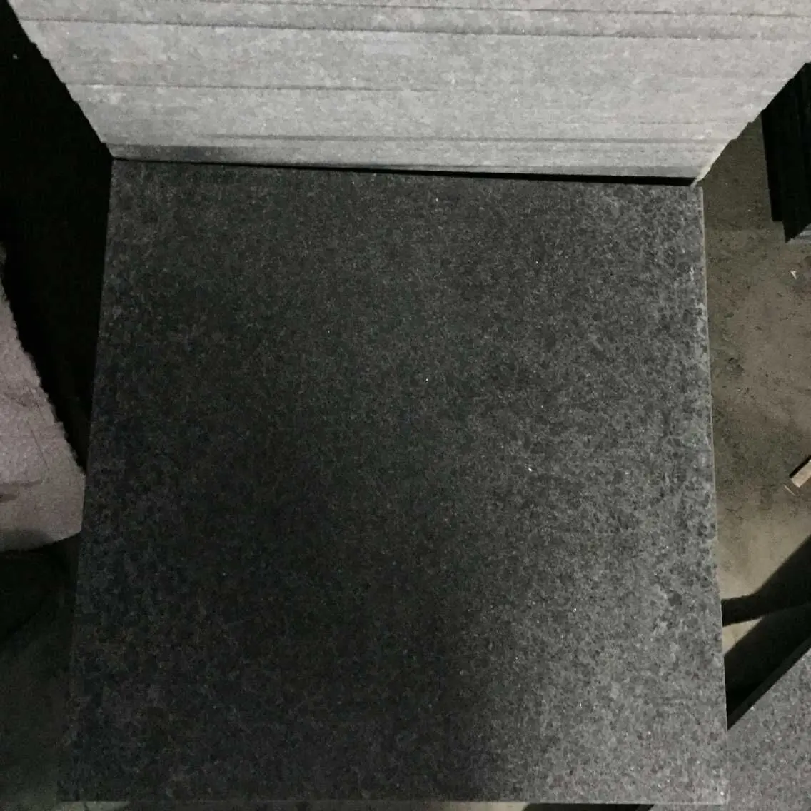 SHIHUI China Black Pearl G684 Flamed Granite Swimming Pool Coping Stairs Step Tiles for Floor Granite