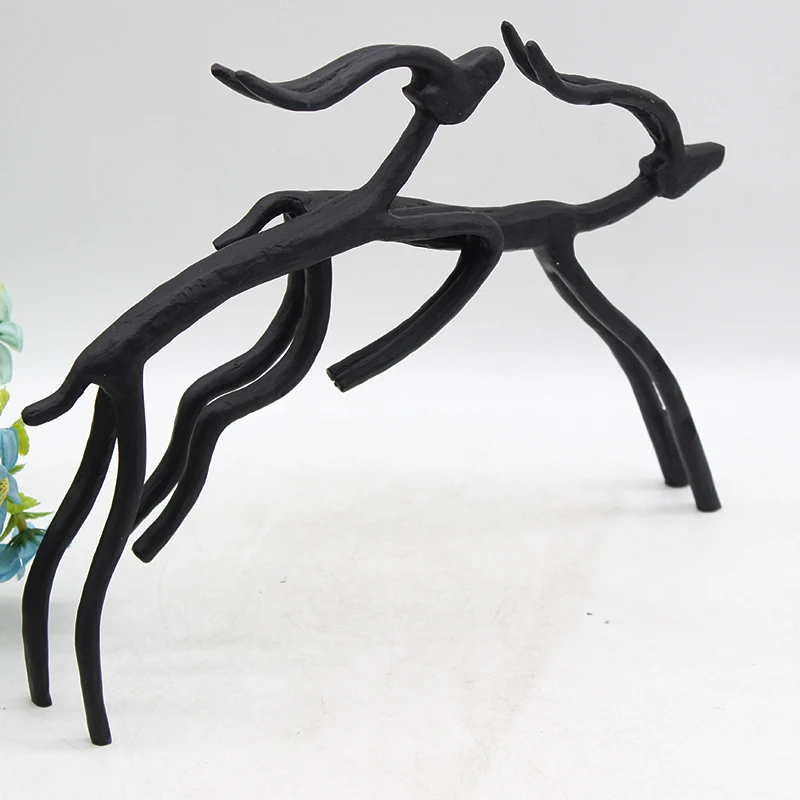 Factory selling two deer sculpture ornaments home decoration crafts office animal statues retro simplicity