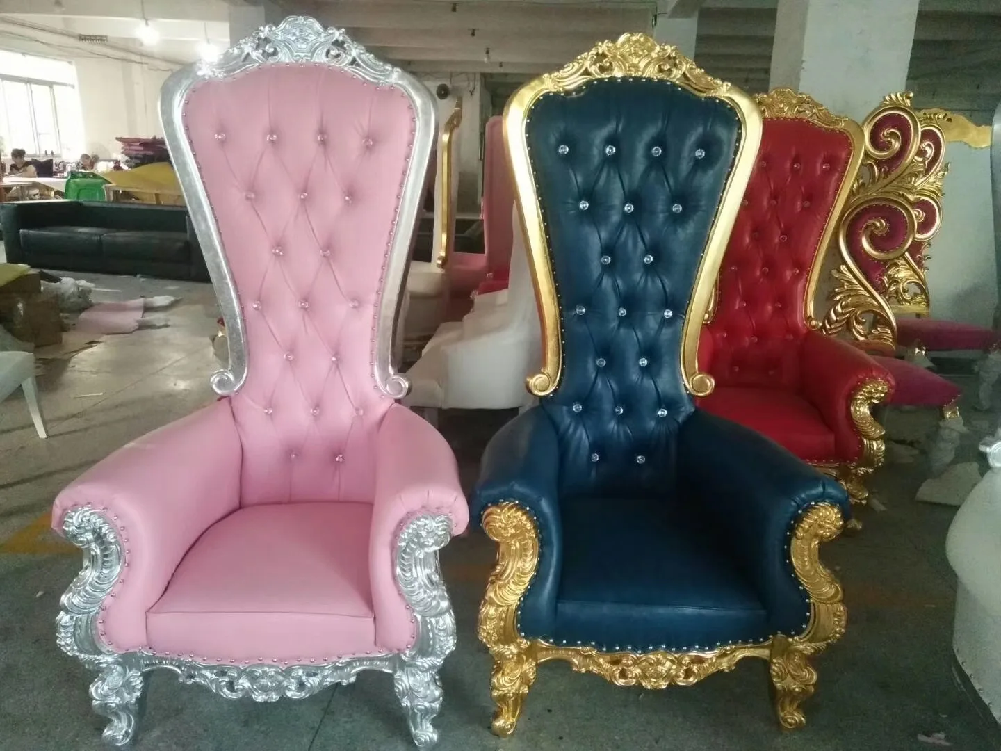 King and Queen High Back Cheaper Pink King Sliver Throne Chairs High Back Royal Luxury Wedding Chair for Groom and Bride