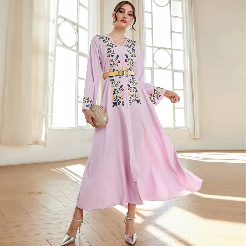Fashion Middle East Muslim Dress 2023 Autumn New V-neck Floral Embroidery Slim Dress Empire Waist With Belt
