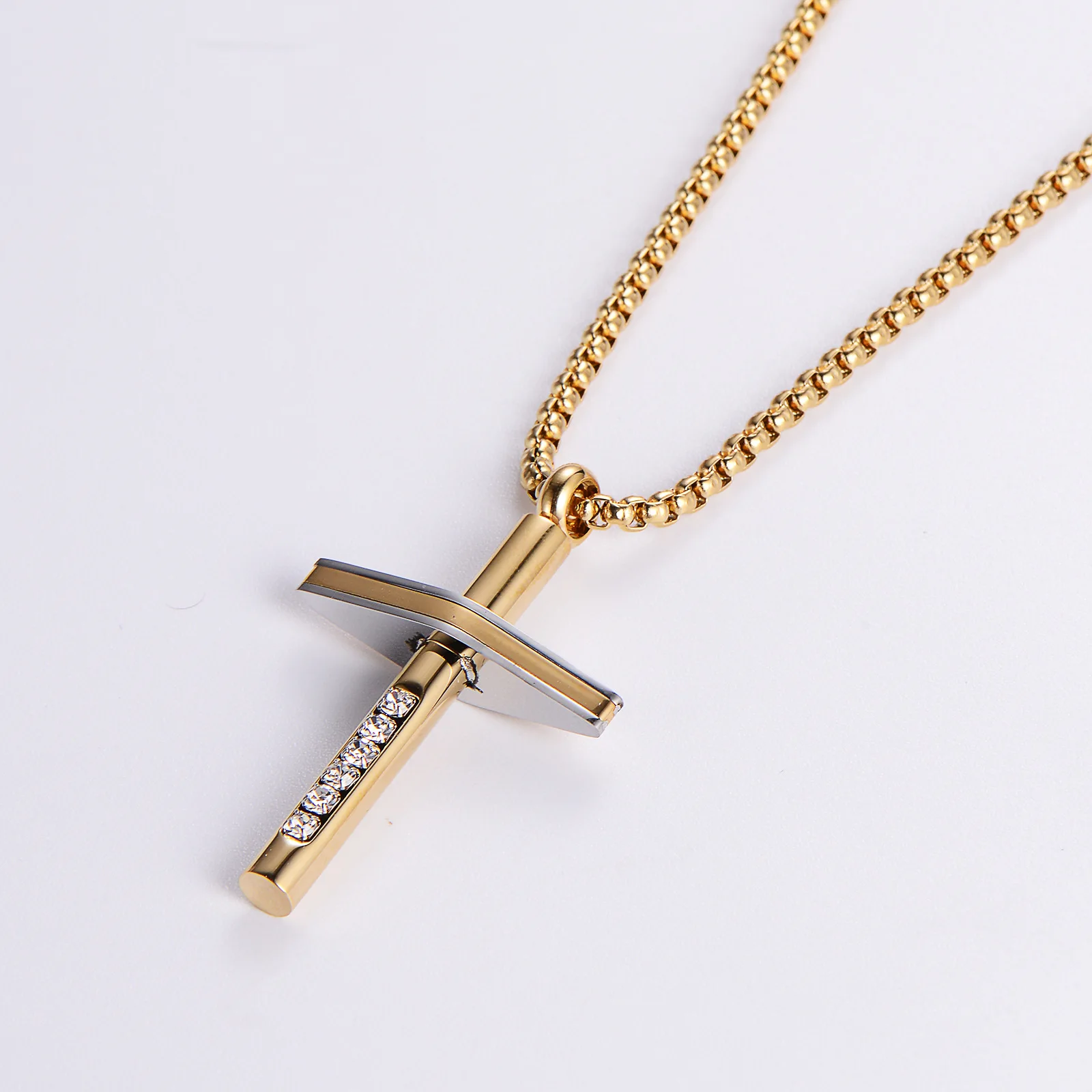 trendy jewelry waterproof stainless steel 18k gold plated cross cubic zircon pendant necklace men