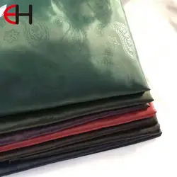 190T 210T Embossed Polyester Taffeta Lining Fabric 53GSM Dobby Design For Garment