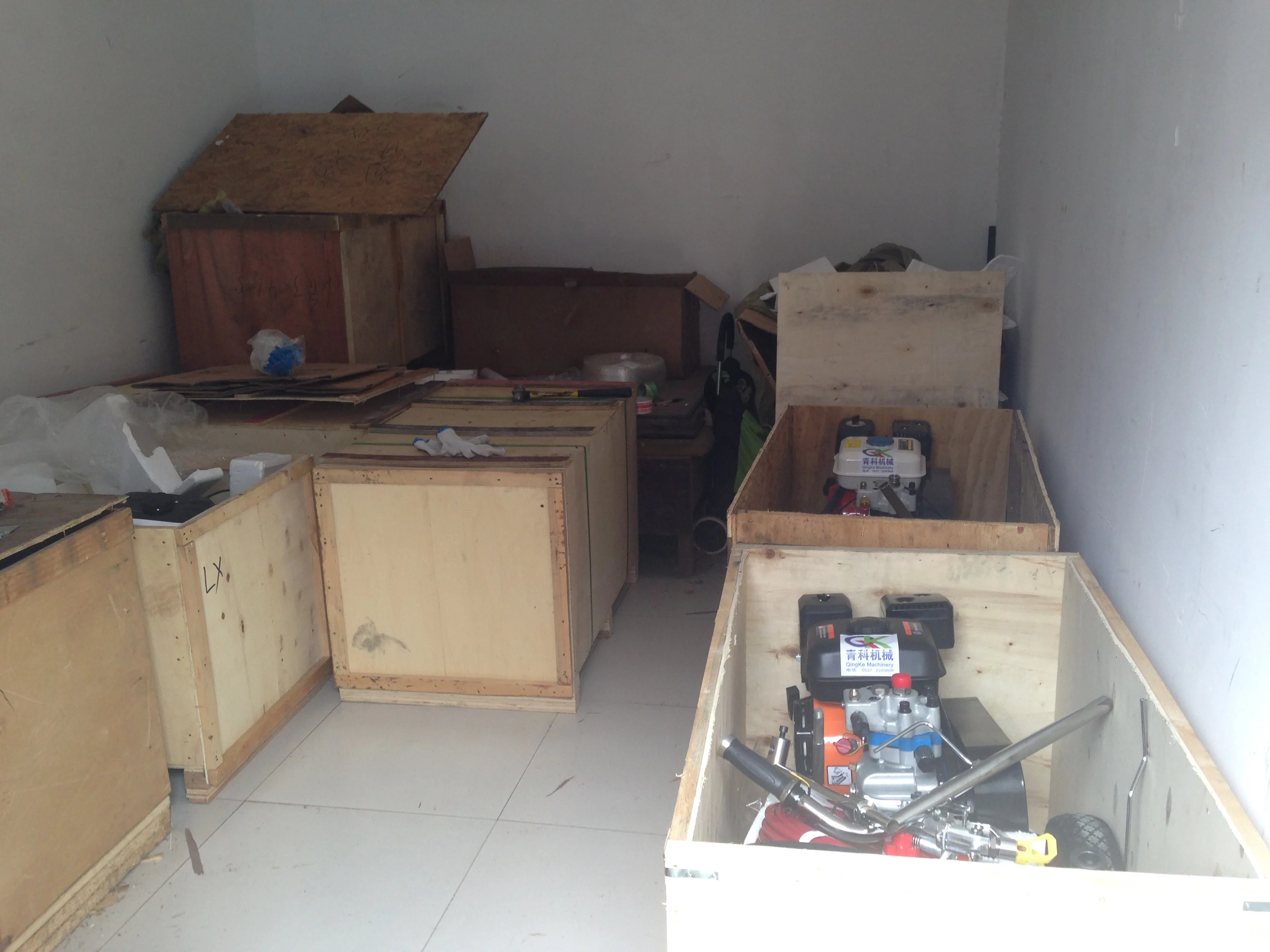 Made in china hand push type cold spraying marking machine, road marking 0n sale