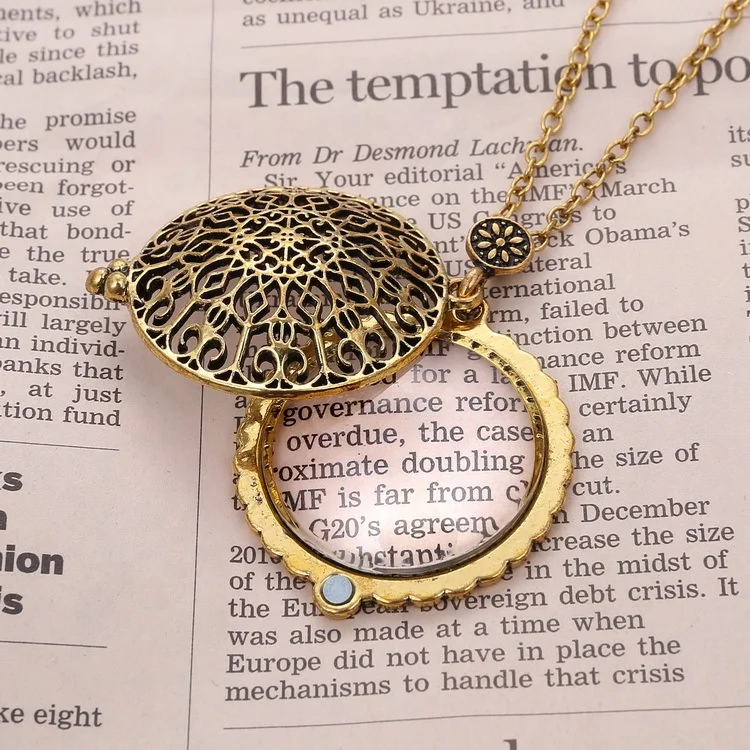 Hollowing Magnifying Glass Necklace Ornate Filigree Silding Top Magnet Drop Pendant Retro Sweater Jewelry