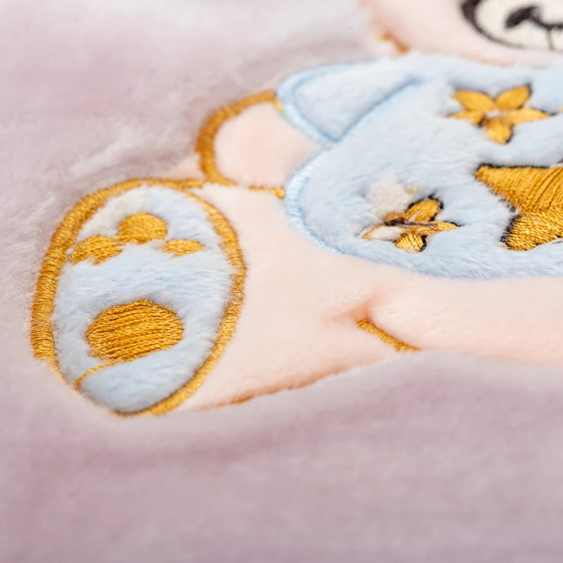 OEM Design Solid Embroidery 2 Plys Flannel Fleece Baby Blanket Sherpa Fleece Kid Children Warm Polyester Fabrics Throw