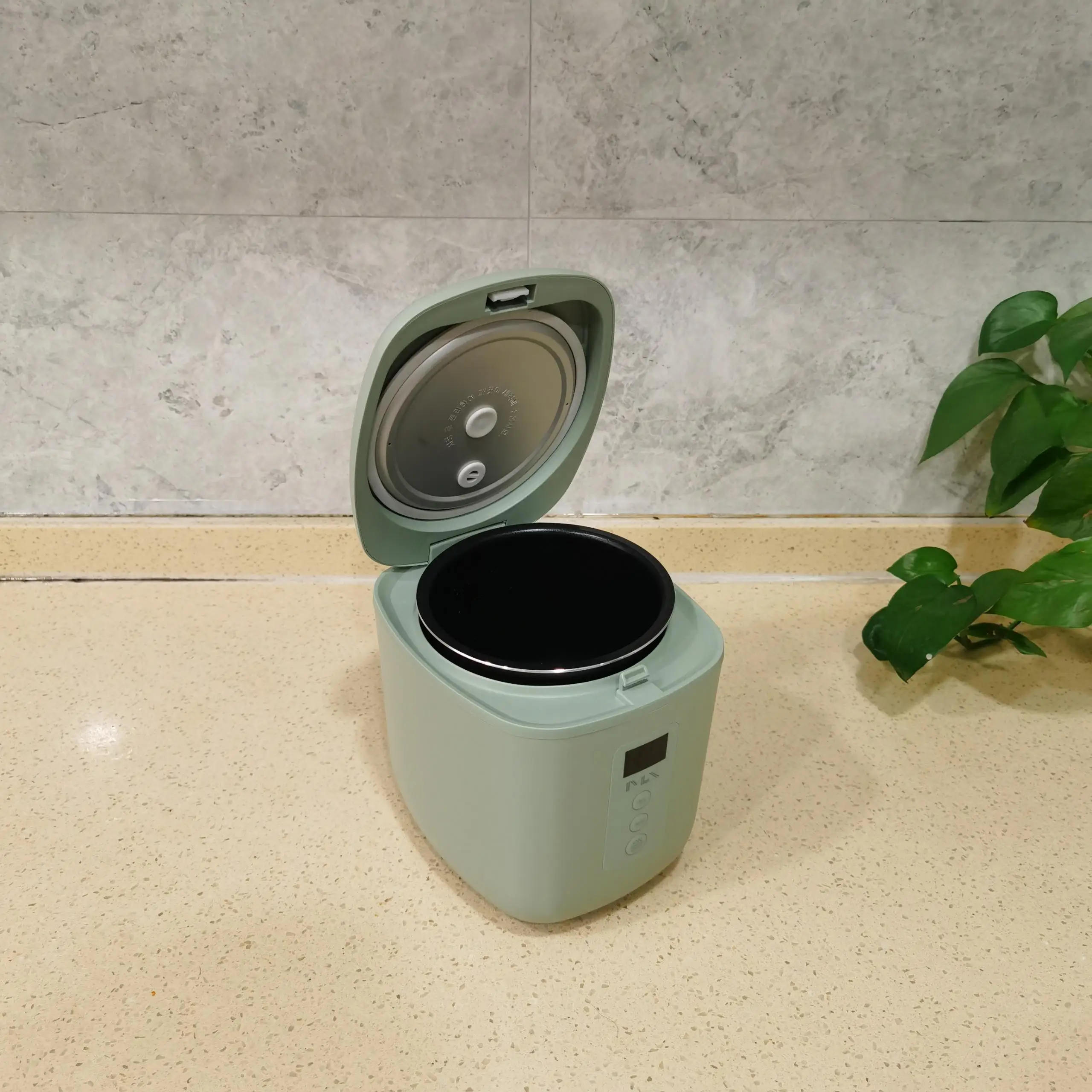 Mini Portable Hot Sell Intelligent LED Display One Touch Click Non Stick Coating Aluminium Inner Pot 1.2L Rice Cooker