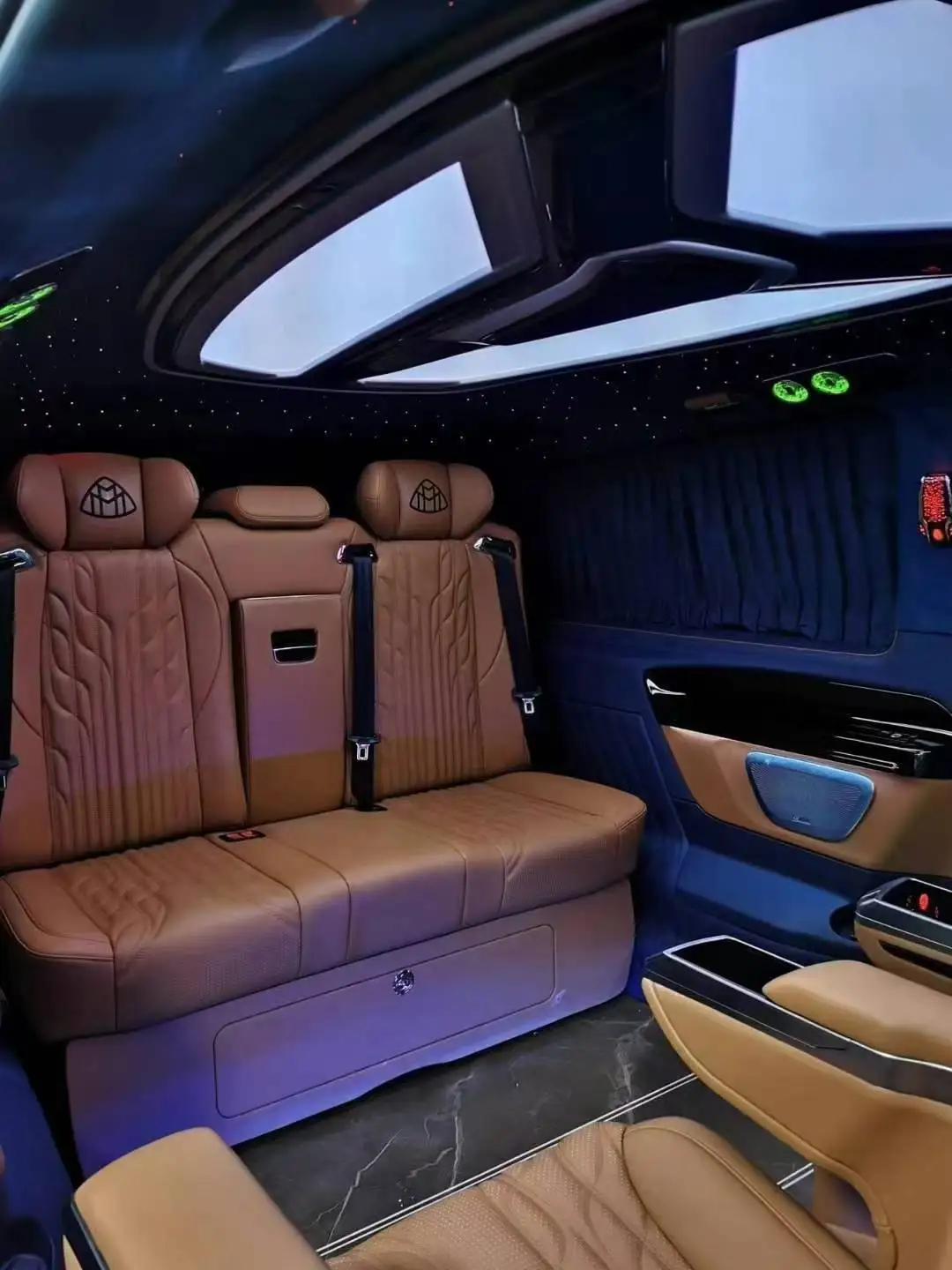 2024 Подержанный Модифицируемый Mercedes-benz Vito Модернизированная версия Maybach китайский автомобиль квази-новый