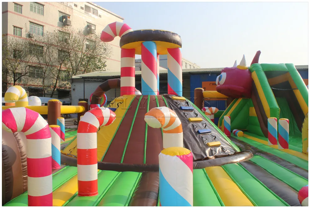 Animal Inflatable Ball Pit Park/ Large Outdoor Inflatable Amusement Park/ Indoor Inflatable Playground For Adult
