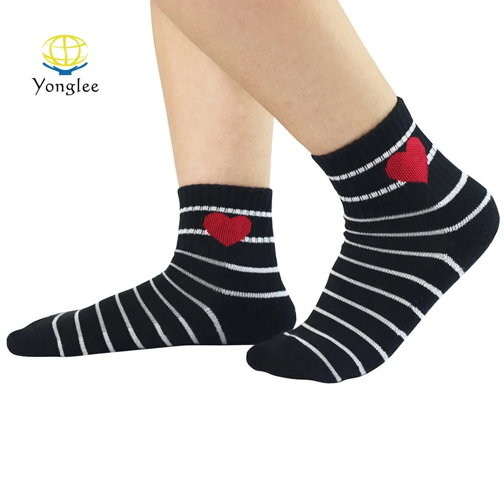 
Reliable Supplier Anti-odor Bamboo Fiber Striped Custom Unisex Crew Socks 
