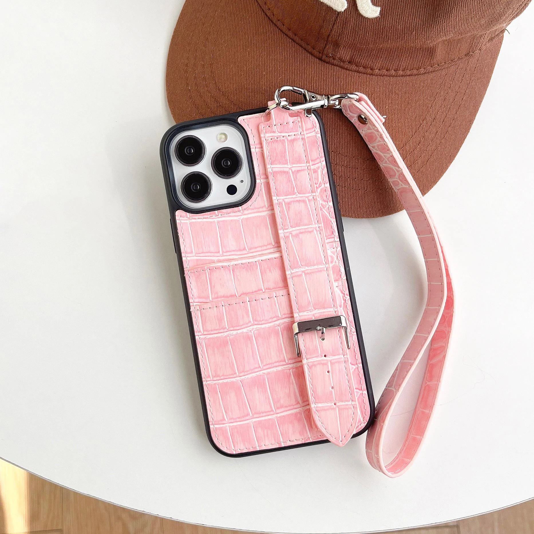 Fashionable Style Crocodile Pu Leather Phone Case with Strap Luxury Leather Mobile phone Case for iPhone 14 Pro Max Case