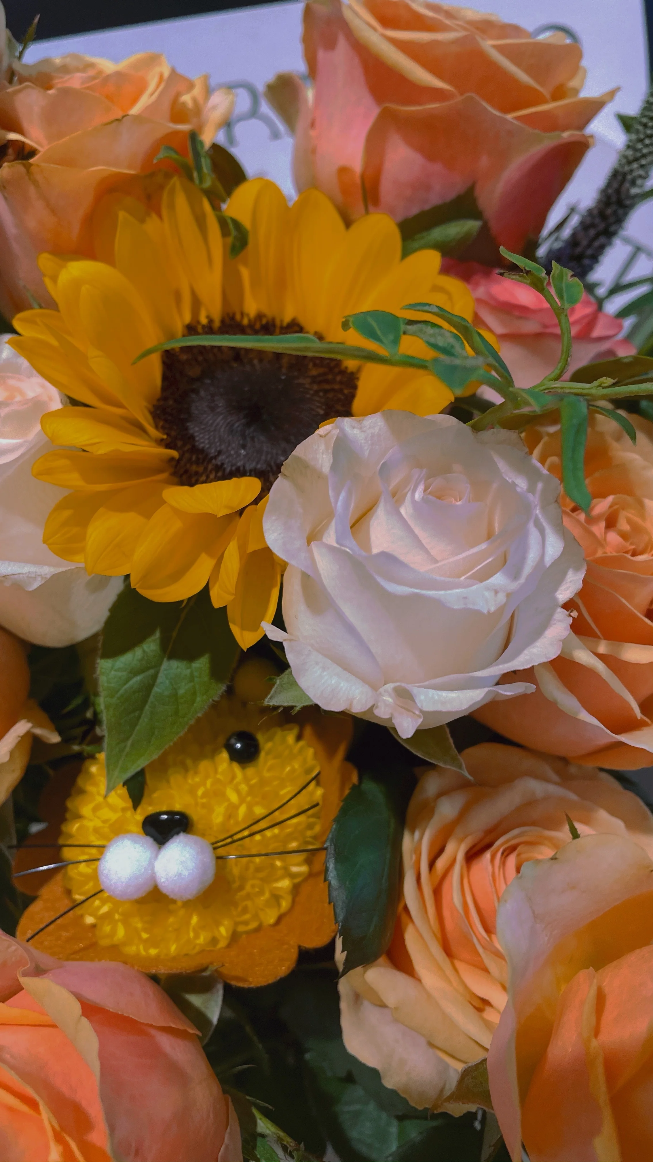 Цветочный Оранжевый и искренний букет Yuhuiting