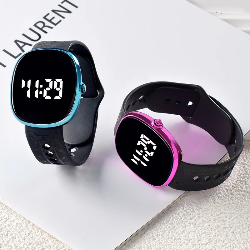 Mew Arrival M12 fashion Cheap White led Bracelet watch styles Plastic sport digital electronic watch