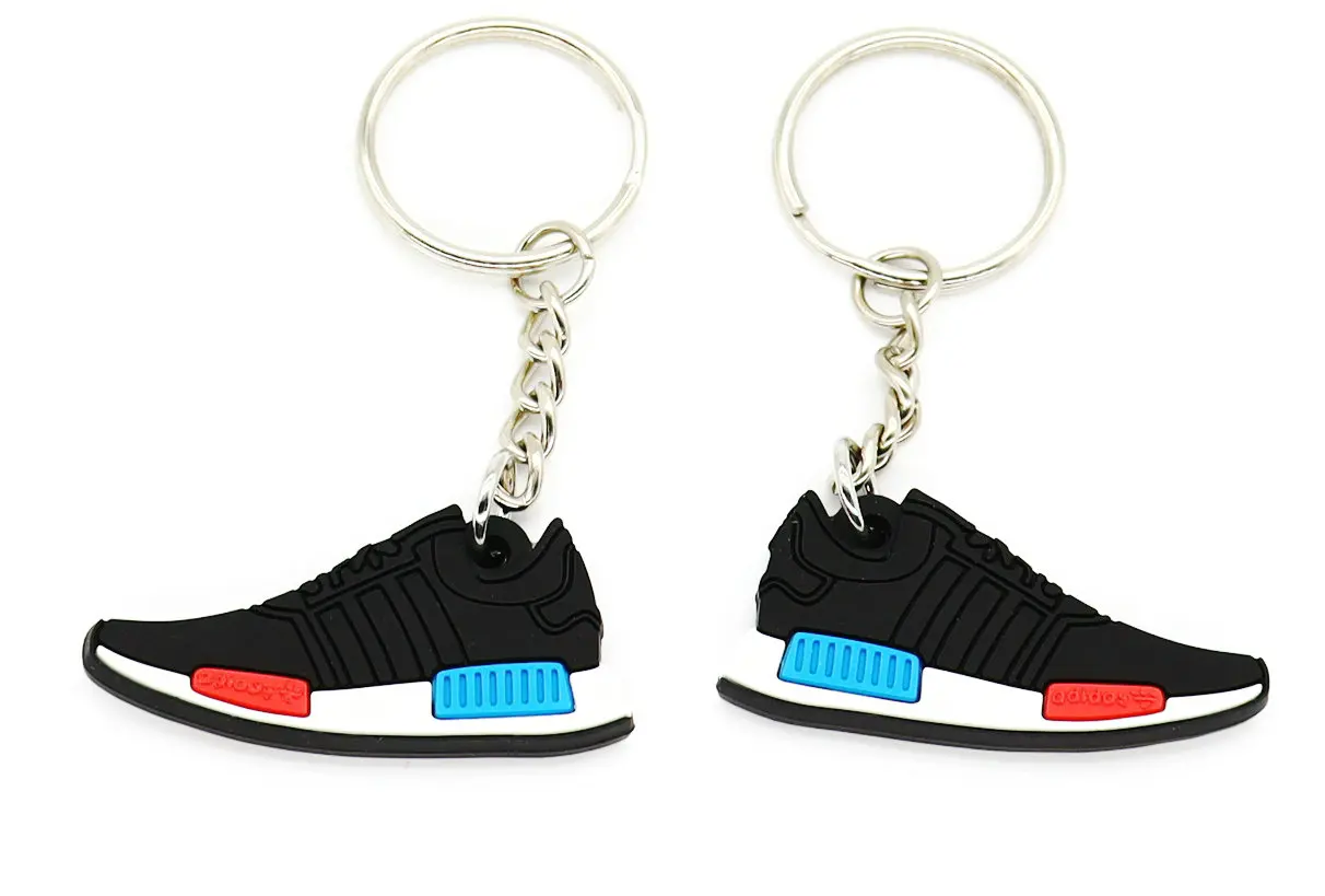 Hot Sell PVC Sneaker Shoes Keychain Custom Mini 3d Basketball Shoes Keychain PVC Rubber Men