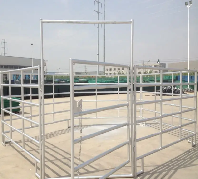 Galvanized Wire Mesh Cattle Fence for Horse factory 2021 new arrival galvanized steel horse round pen arena corral fence panels