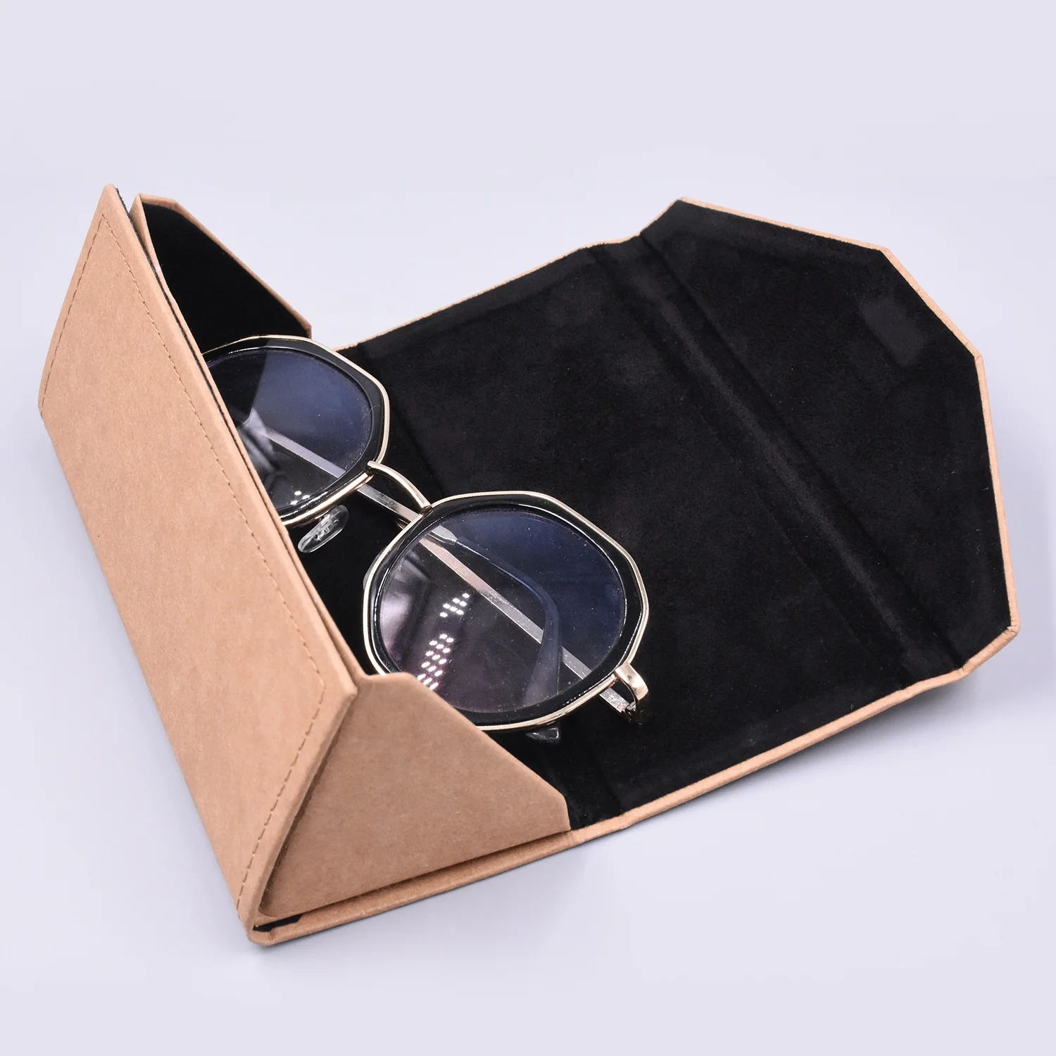Bestpackaging  biodegradable paper foldable Glasses box triangle Sunglasses packing case folding eyeglass case
