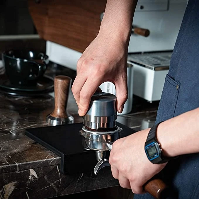 Espresso Tamping Mat - Luxury High-Grip and Food-Safe Black Silicone Corner Tamper