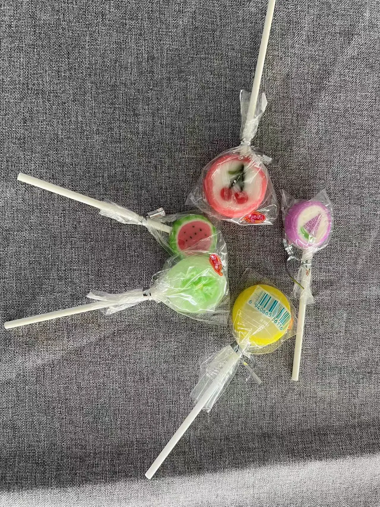 FLD-  Lollipop golden wire Twisting Packing Machine