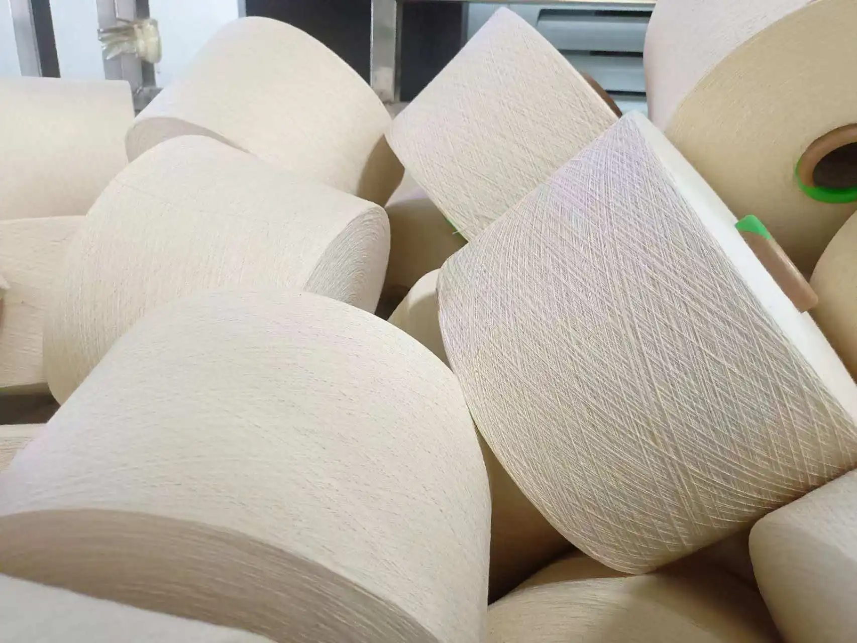 100% pure cotton raw material hand knitted yarn