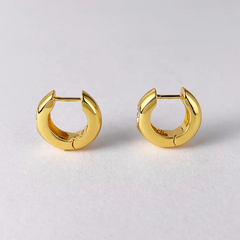 18K Gold Plated Brass Jewelry Oval Diamond Zircon Small Hoop INS Accessories Earrings E211339